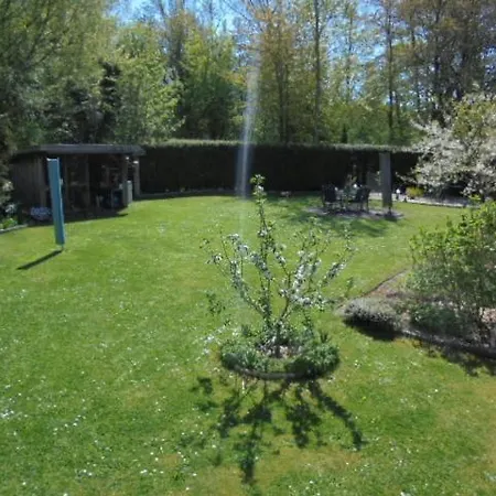 Ferienwohung Am Stadtrand Von *