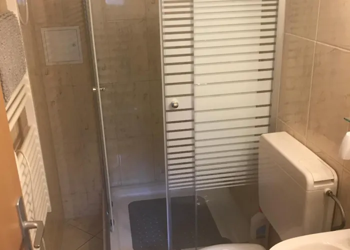 Apartment Ferienwohung Am Stadtrand Von Rostock